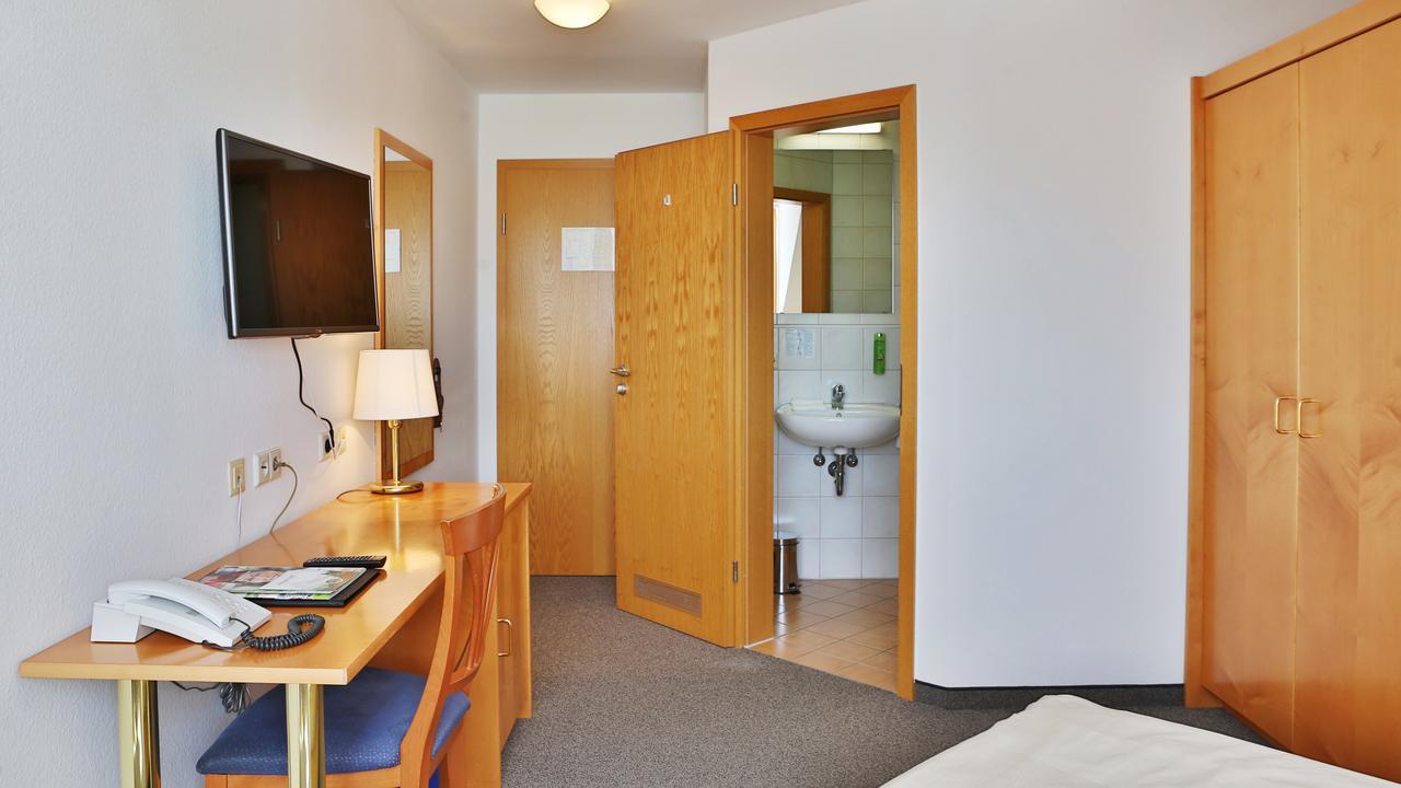 غومارنغن Hotel Alznauer Hof المظهر الخارجي الصورة